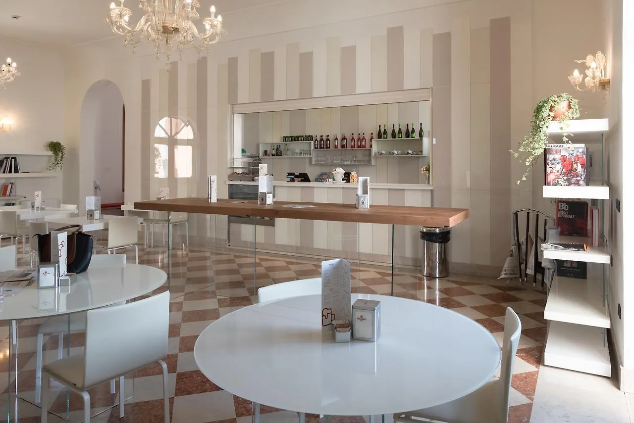 *** Отель Isola Di San Servolo - Centro Soggiorno Венеция Италия