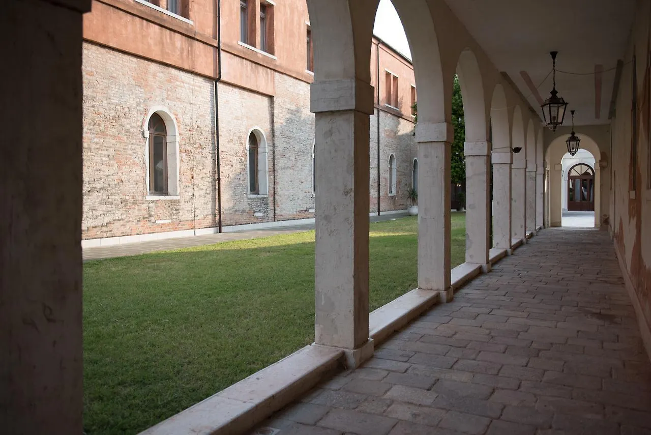 Isola Di San Servolo - Centro Soggiorno Венеция 3*,